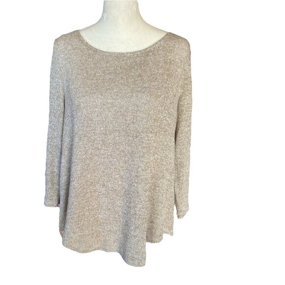 Soho beige and white layered pullover stretchy 3/4 sleeve top with gold shimmer - Picture 1 of 9